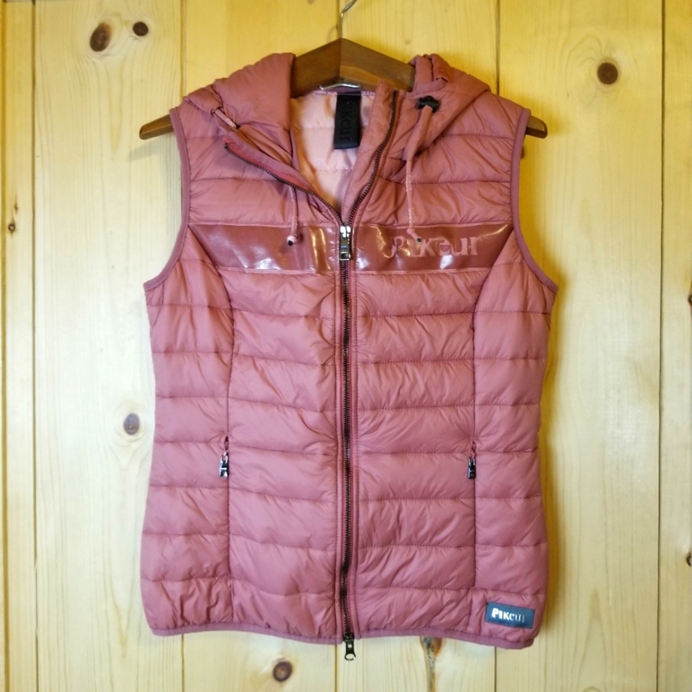 Pikeur Jess Lightweight Quilted Drawstring Hooded  DualZip Front Waistcoast Vest